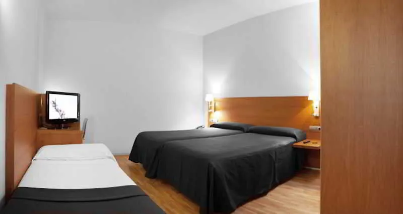 Onix Rambla Hotel Barcelona 3*,